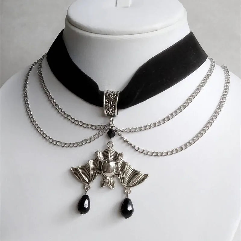 New Antique Silver Skeleton Key Necklace Creativity Pendant Charm Statement Punk Jewelry Novelty Grunge Gothic Halloween Gift