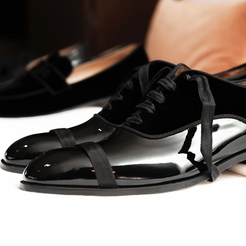 Piergitar Patent Leather Stitching Velvet Men Derby Shoes
