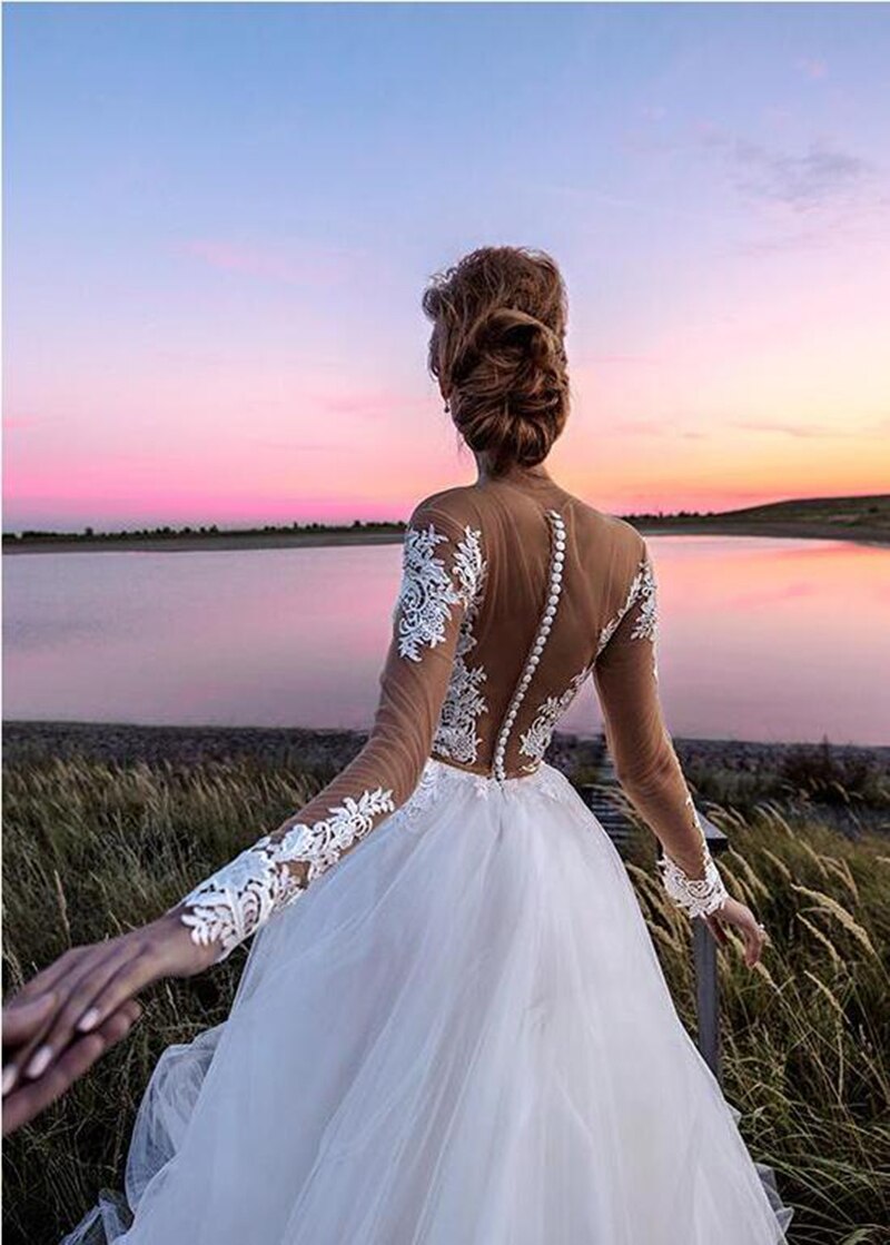 White Bridesmaid Dresses: Boho Wedding Dress Modern Lace Appliques Long Sleeves