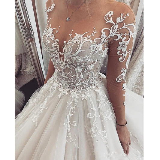 White Bridesmaid Dresses: Lace Wedding Dress V-Neck Long Sleeves Princess