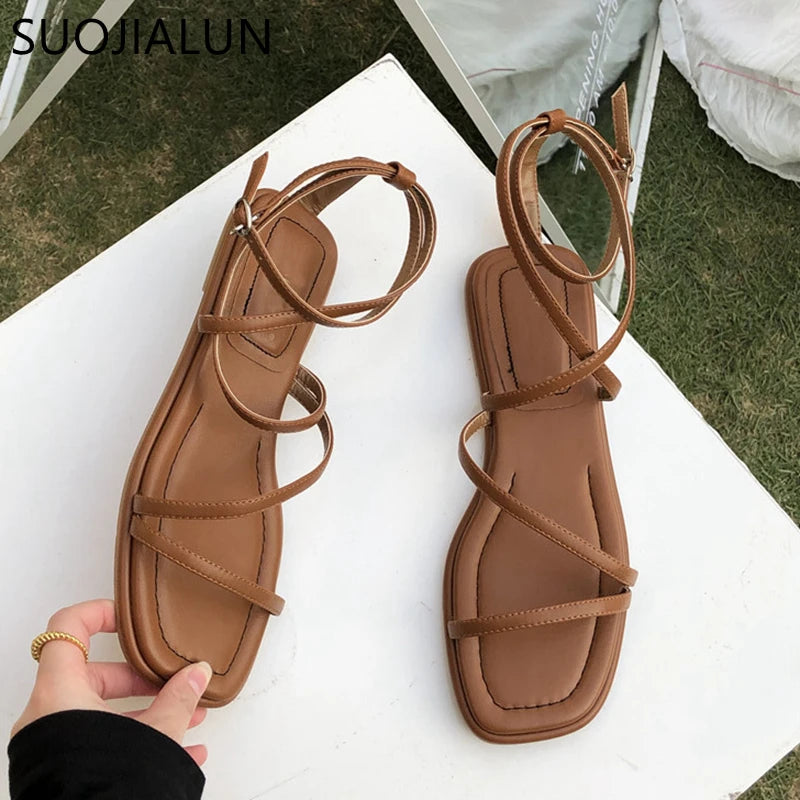 SUOJIALUN New Fashion Women Sandals Flat Heel Narrow Band Back Strap Summer Gladiator Shoes Ladies Casual Summer Beach Slides