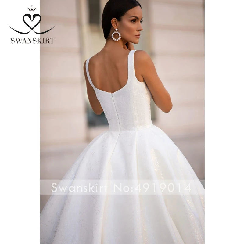 White Bridesmaid Dresses: Wedding Dress Square Collar Sleeveless A-Line Princess