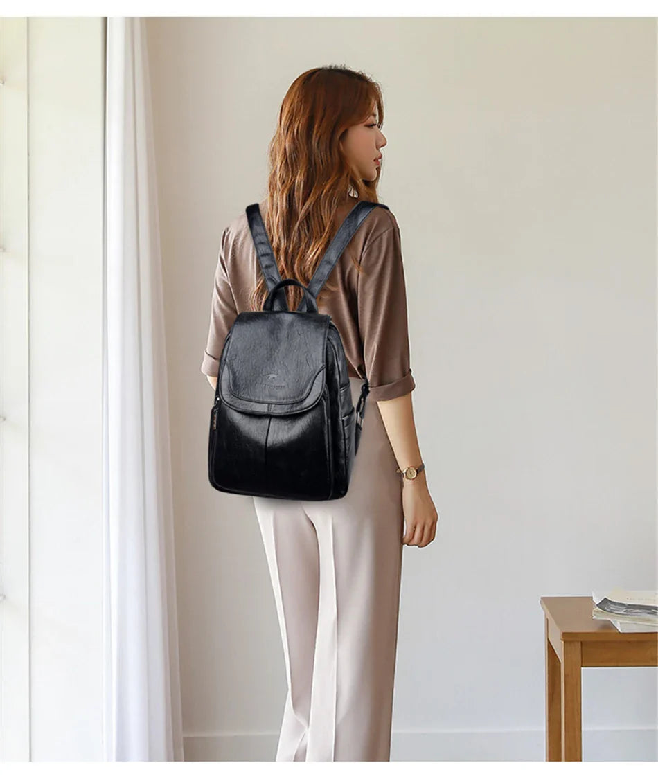 Genuine Women Leather Backpack Fashion Female Shoulder Bag Sac a Dos Ladies Bagpack Mochilas School Bags For Teenage Girls 2024