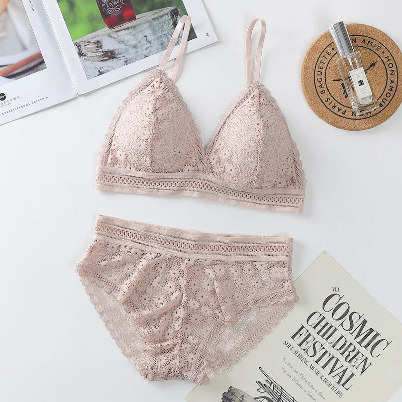 Transparent Women's Bra and Underwear Set Lace Brassiere Push-up Bra and Panty