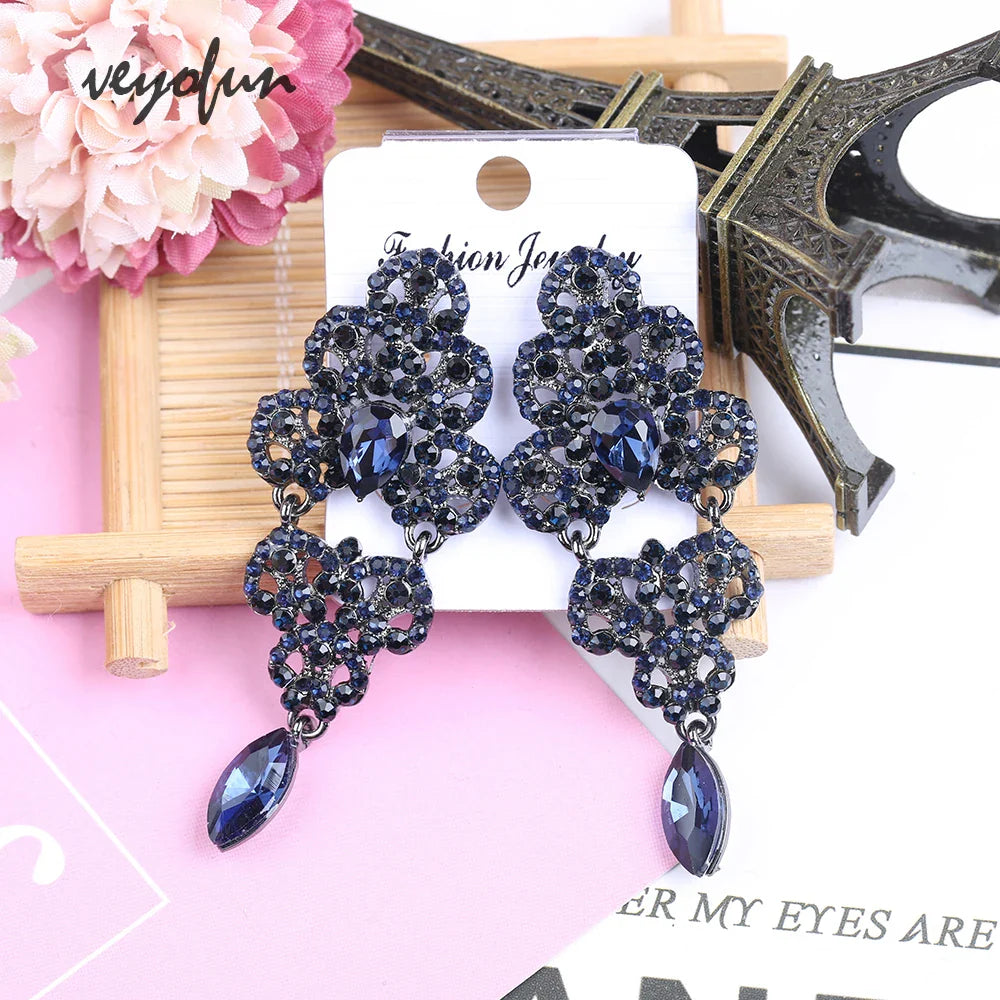 Veyofun Vintage Rhinestone Dangle Earrings Hollow out Drop Earrings Fashion Jewelry for Women