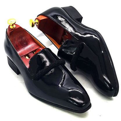 Size 7-13 Mens Dress Shoes Black Patent Leather Men Loafers With Black String Pointed Toe Party Wedding Formal Shoes Luxury