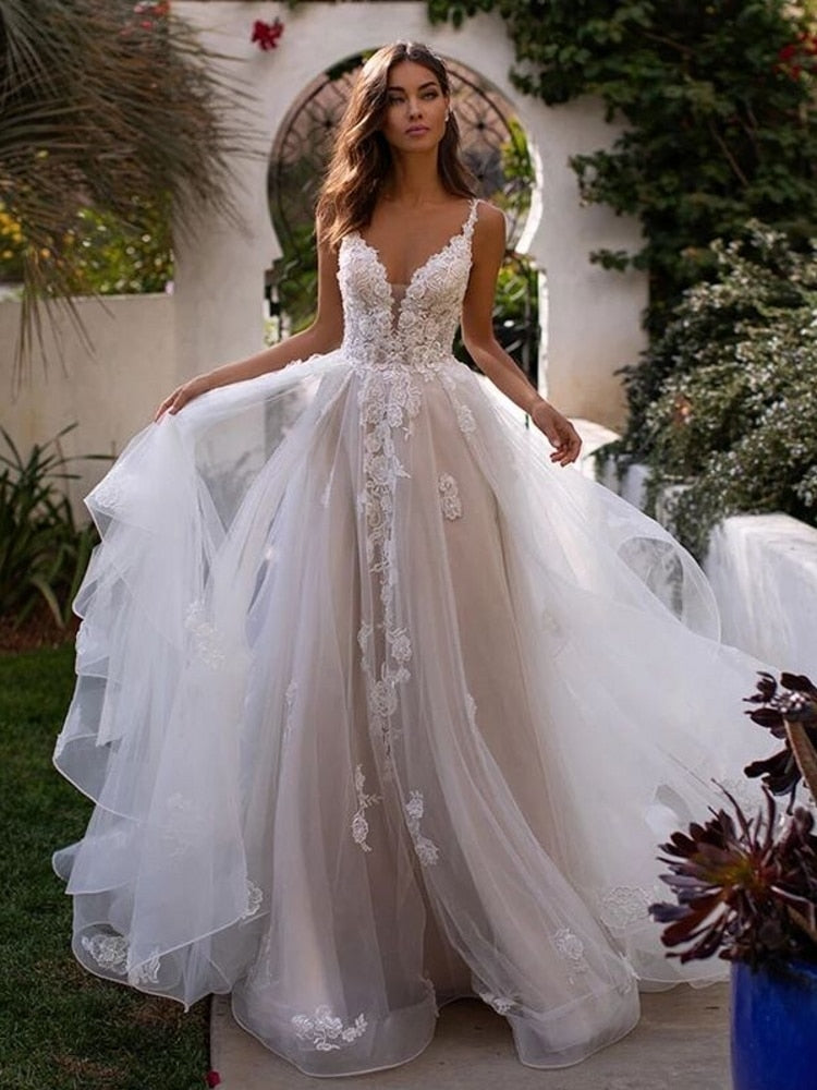 White Bridesmaid Dresses: Wedding Dress 3D Flowers Spaghetti Strap Bride Dresses