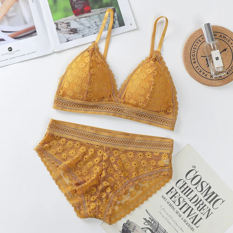 Transparent Women's Bra and Underwear Set Lace Brassiere Push-up Bra and Panty