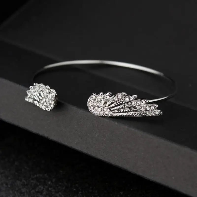 Wholesale Angel Wings Bracelet Adjustable Women Silver Cuff Feather Jewelry Gift Open Bracelet Silver Crystal Pulseira Feminina