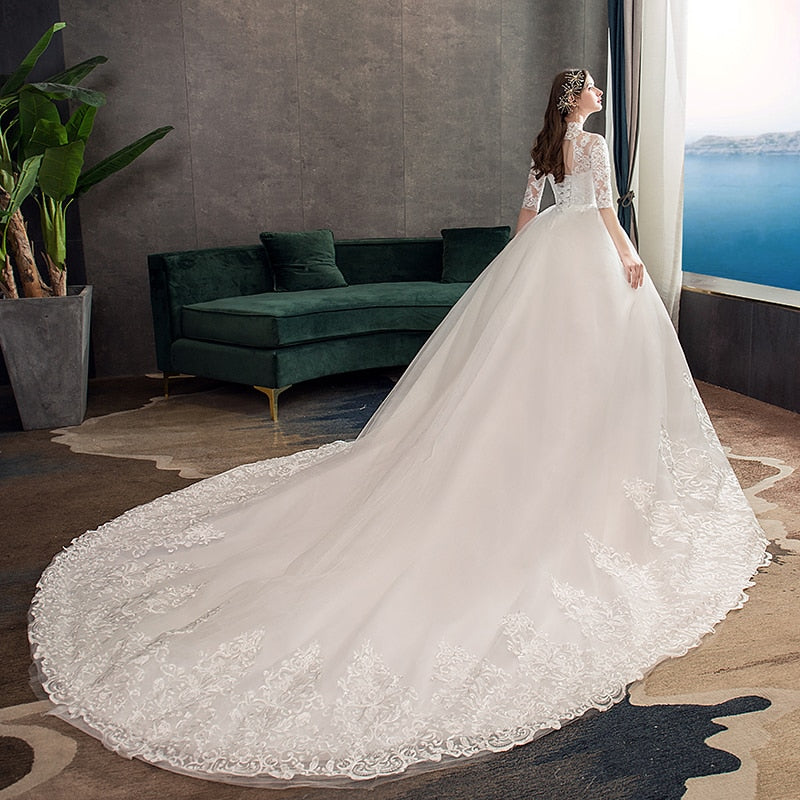 Lace Embroidery Wedding Dress With Big Train 2023 High Neck Half Sleeve Wedding Gown Vintage Bridal Gown