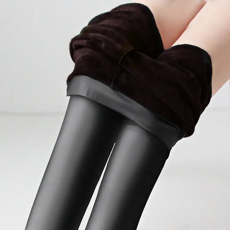 Winter Warm 100kg Fat MM Plus Size Women Plus Velvet Solid Color Imitation Leather