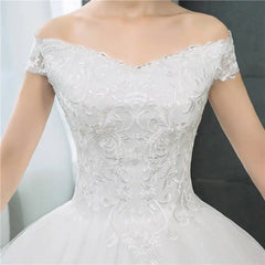 Boat Neck Wedding Dresses Simple Off White Sleeveless Wedding Gown