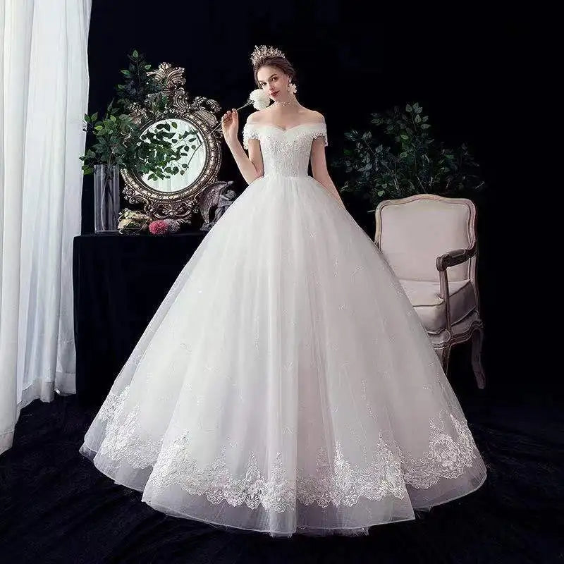 White Bridesmaid Dresses: Wedding Dresses Illusion V-Neck Short Tulle Sequined