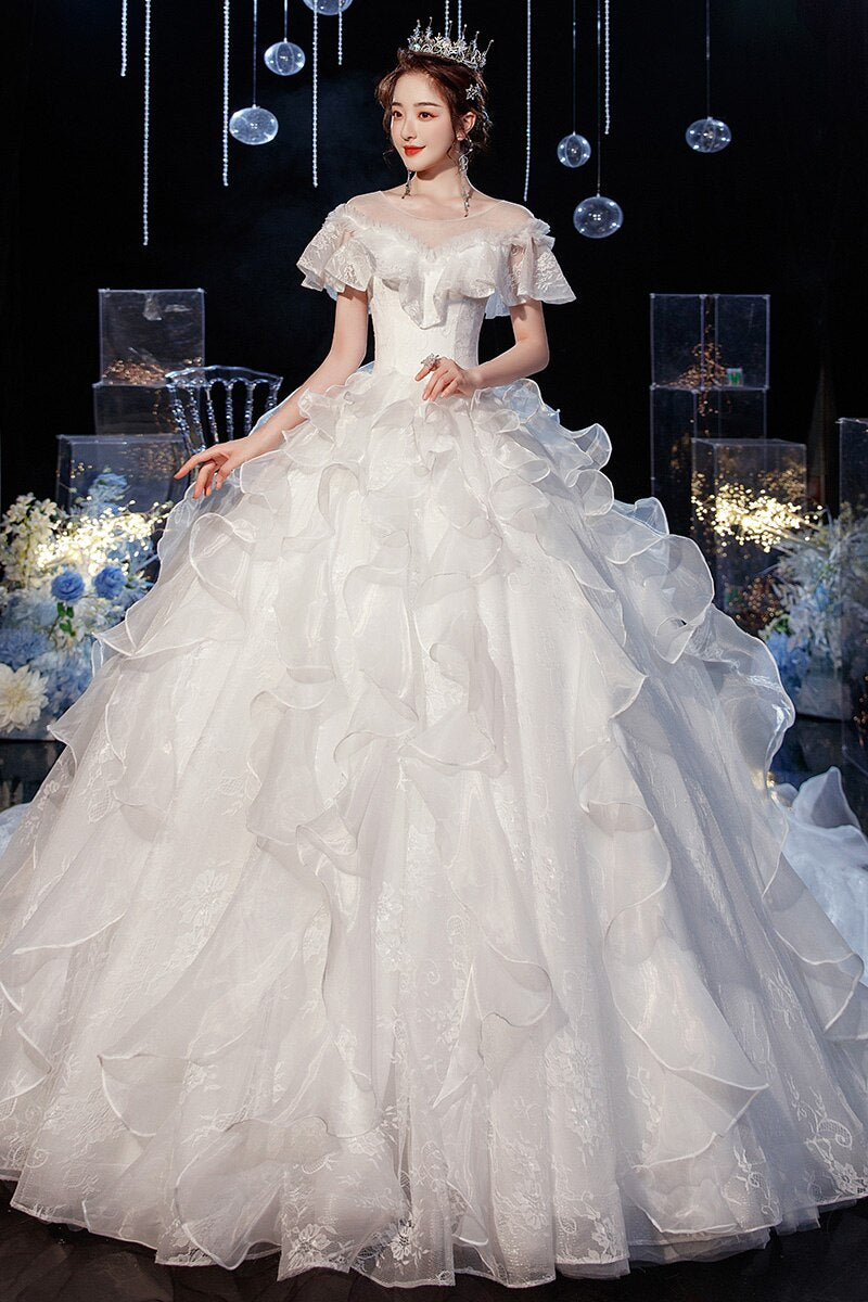 White Bridesmaid Dresses: Wedding Dress Gryffon Luxury Lace Wedding Gown