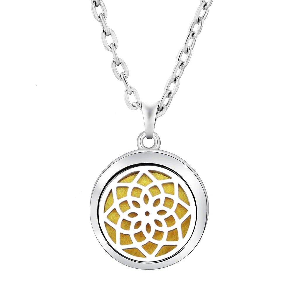 New Stainless Steel Fashion Tree Of Life  Aromatherapy Necklace Essential Oil Diffuser Perfume Locket Pendant Women Jewelry Gift