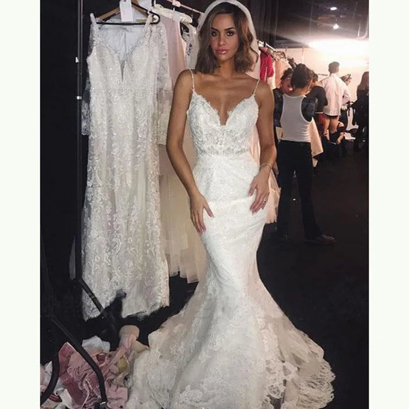 White Bridesmaid Dresses: Wedding Dresses Lace Open Back Spaghetti Straps
