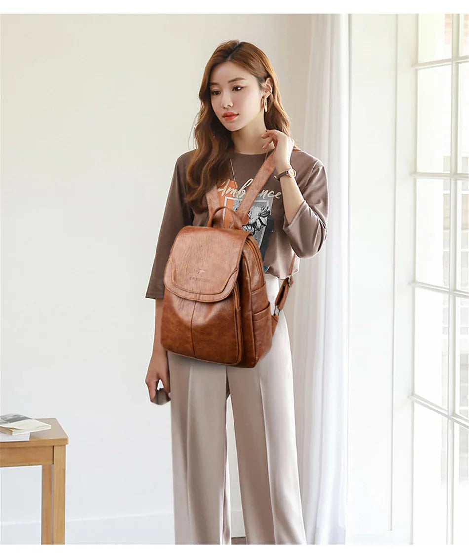 Genuine Women Leather Backpack Fashion Female Shoulder Bag Sac a Dos Ladies Bagpack Mochilas School Bags For Teenage Girls 2024