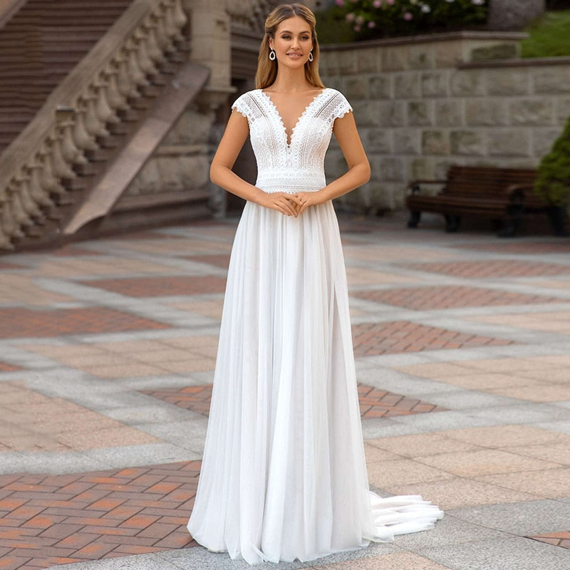 White Bridesmaid Dresses: Boho Wedding Dresses Beach V Neckline Ivory Wedding Gowns
