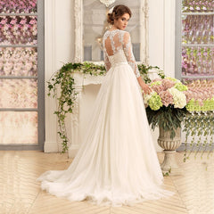 Gorgeous Long Sleeve Wedding Dresses O-Neck Lace A-line Soft Tulle