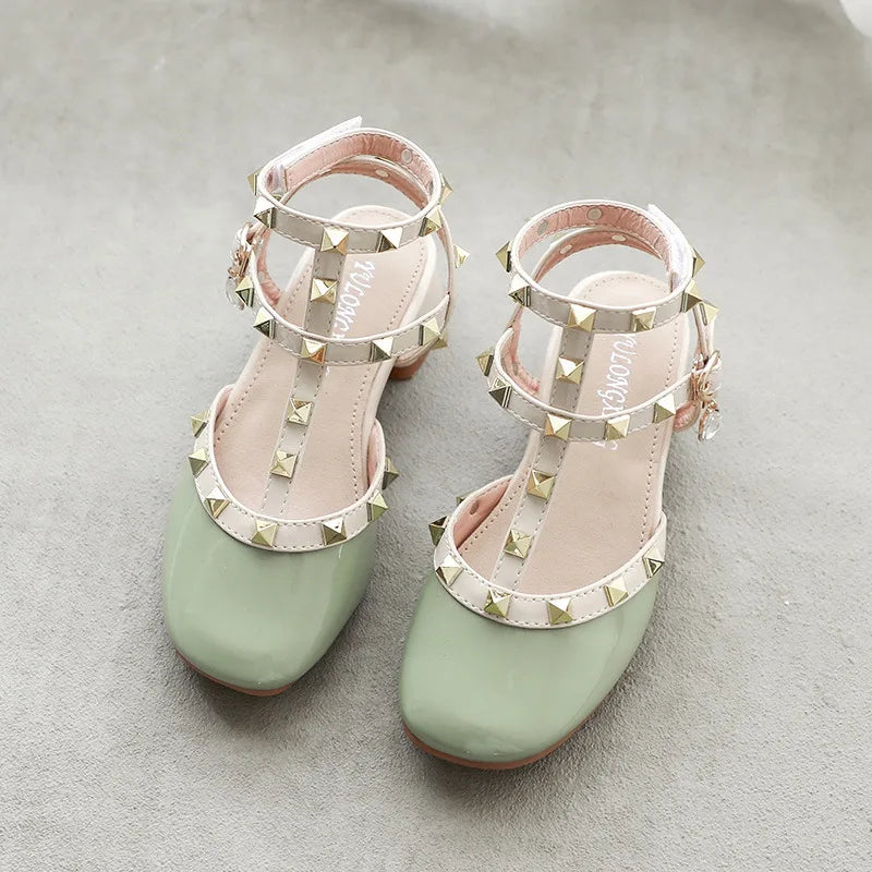 Gril's Sandalsnew Kid's Cool Babay Shoes Children's Shoes Infant Buckle Rivet Campus Show Sandals Kid's Sandals For Baby Sandals