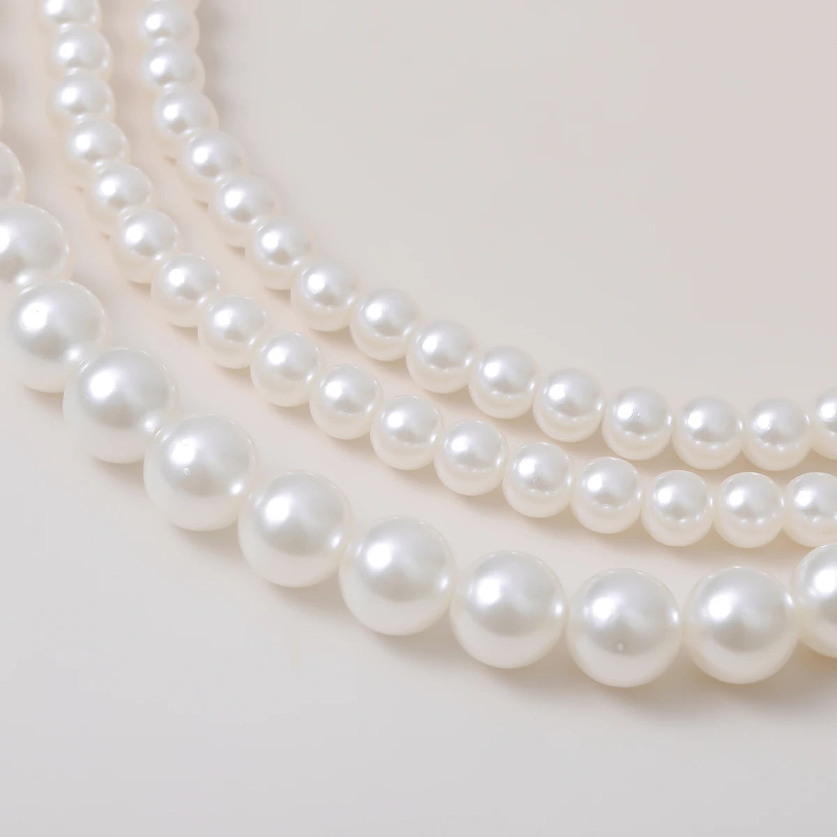 Multi-Layer White Imitation Pearl Necklace Bead  Chain Punk Ladies Wedding Short