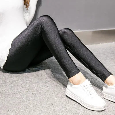 women spring autumn large size leggings lady summer knee length short pants casual