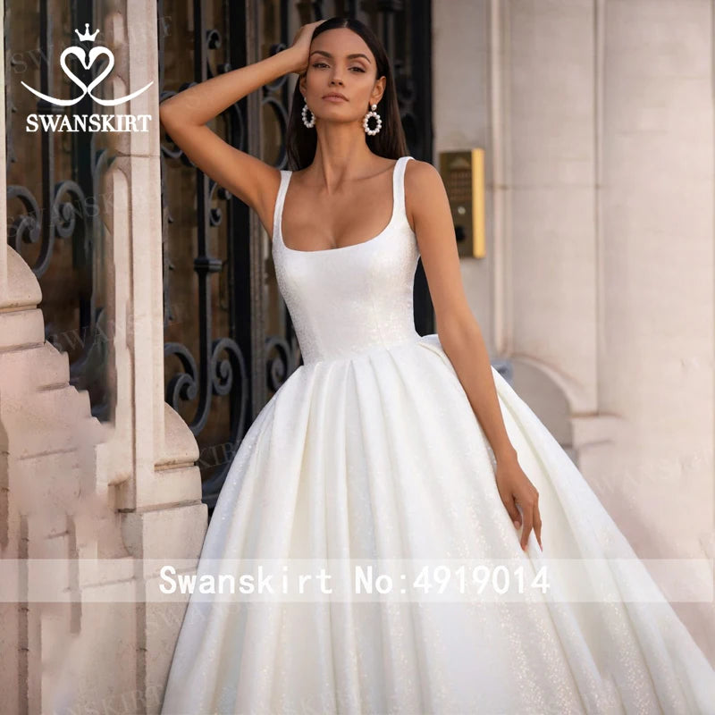 White Bridesmaid Dresses: Wedding Dress Square Collar Sleeveless A-Line Princess