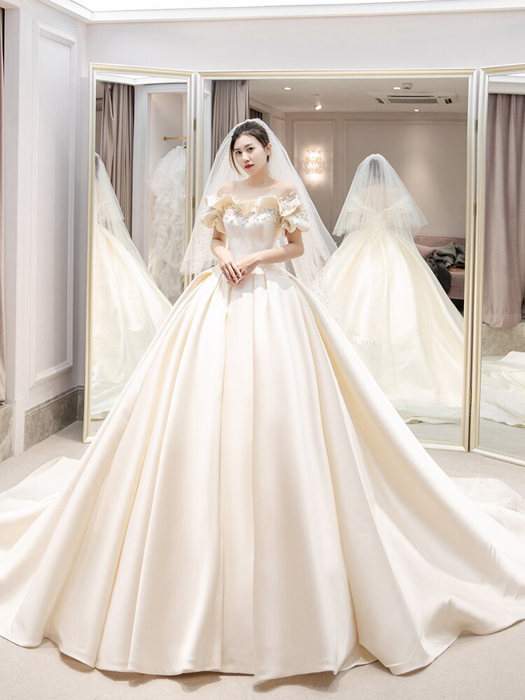 White Bridesmaid Dresses: Off The Shoulder Flower Satin Wedding Dress