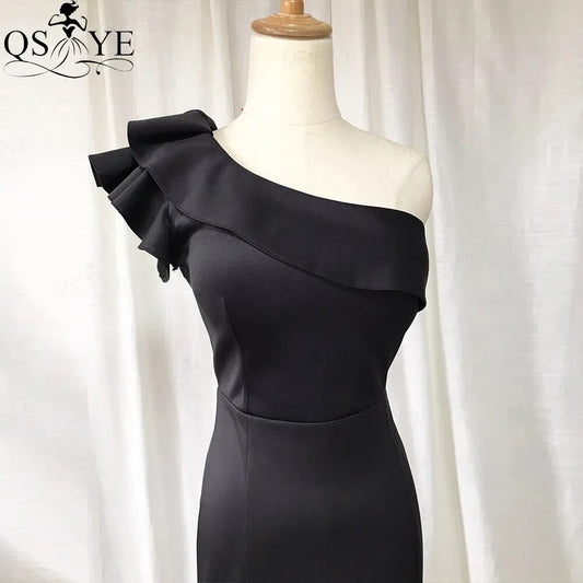Evening wear Dresses: One Shoulder Mermaid Formal Gown Ruffles Dress
