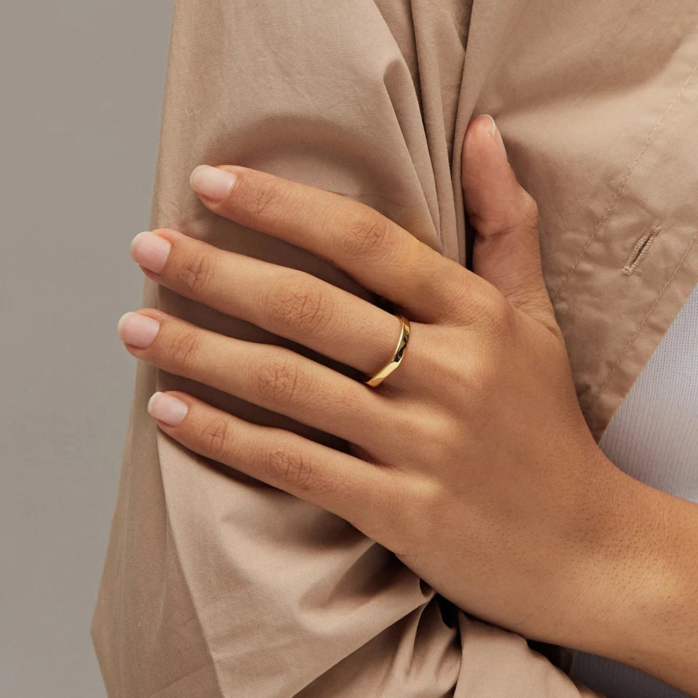 Stainless Steel Ring for Ladies Suitable for Gift Jewelry