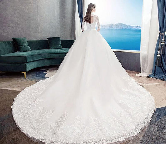 White Bridesmaid Dresses: Wedding Dress With Big Train High Neck Half Sleeve