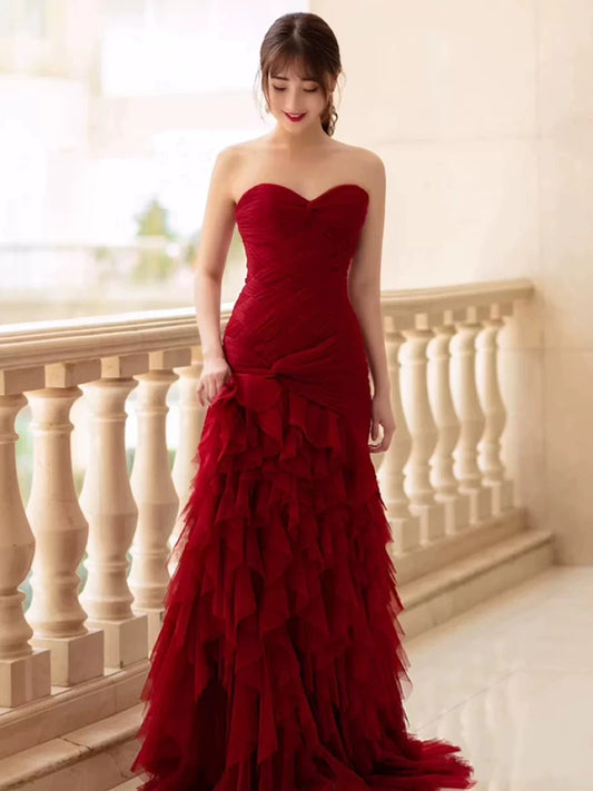 Homecoming Dresses: Slim-Fit Host Fashion Red Engagement Back-to-Door Fishtail