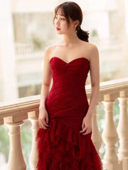 Slim-Fit Host Fashion Red Engagement Back-to-Door Fishtail