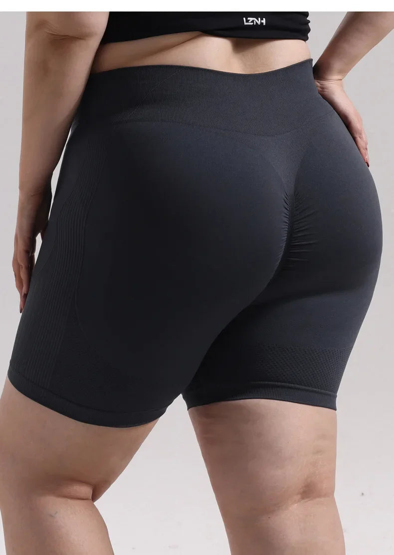 Plus Size Sports Shorts Women Seamless Skinny Shorts Outdoor Running Sexy Hip Liftting High Elastic Yoga Shorts Summer