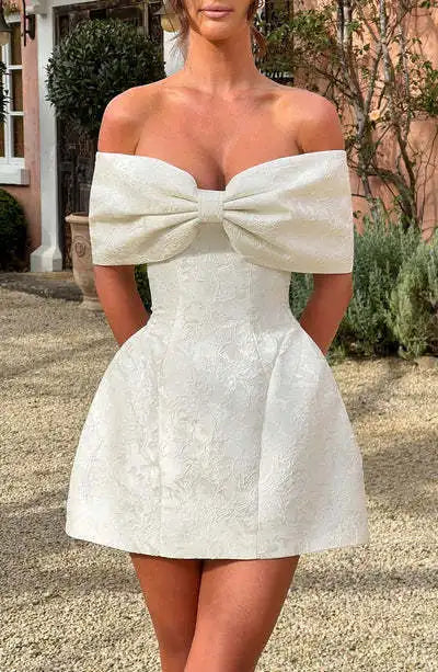 Fashionable And Sweet Slim Fit Jacquard Strapless Tie Bow One Shoulder Short Skirt American Sexy Temperament Solid Color Dresses