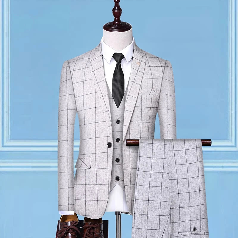 Tuxedo for Mens: High-end boutique (suit + vest + trousers)  British wedding party