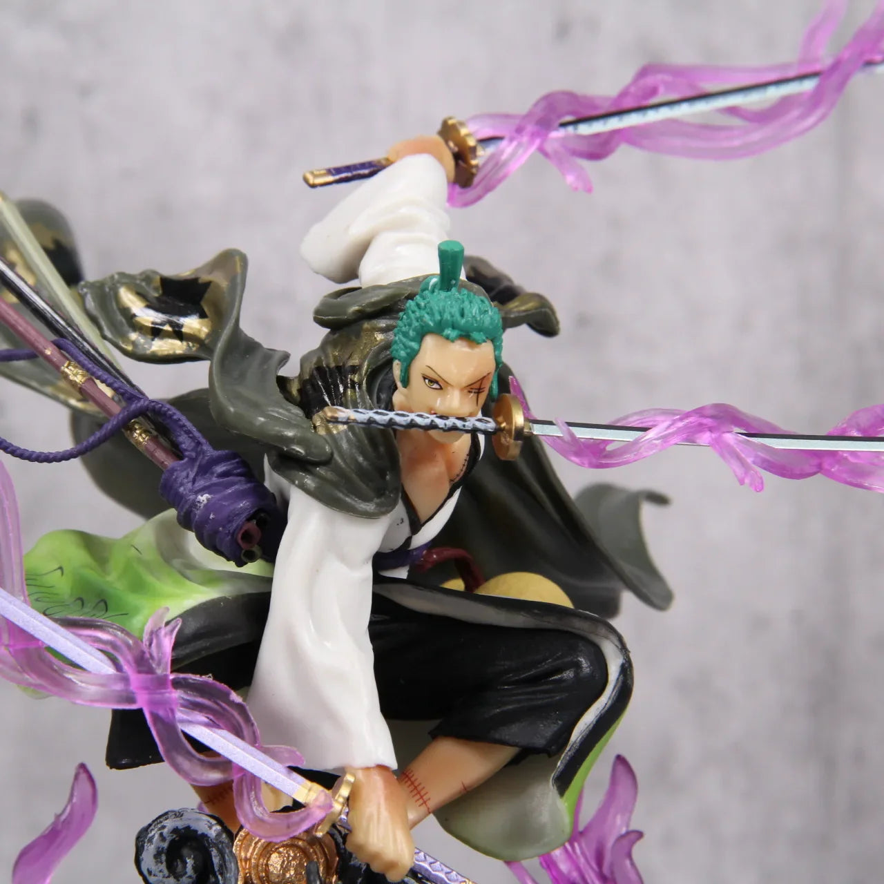 22CM Anime One Piece Action Figure Roof Sauron Three Knife Flow Zoro with Box PVC Collection Statue Model Figurine Toys Boy
