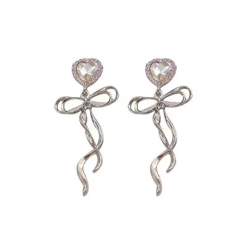 Kiss Jewelry Sweet Heart Rhinestone Butterfly Shape Dangle Earrings for Women Silver Color Korean Fashion Y2K Piercing Earring