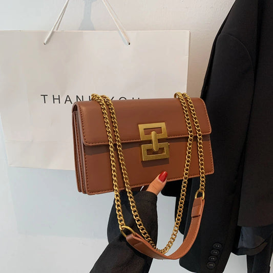 A Single Shoulder Bag, Made of High-end Polyurethane, Stylish Chain Design