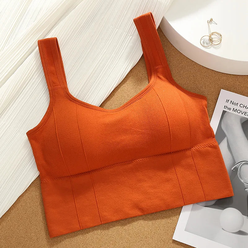 Women Seamless Sports Bra Breathable Fitness Crop Top Beautiful Back Push Up