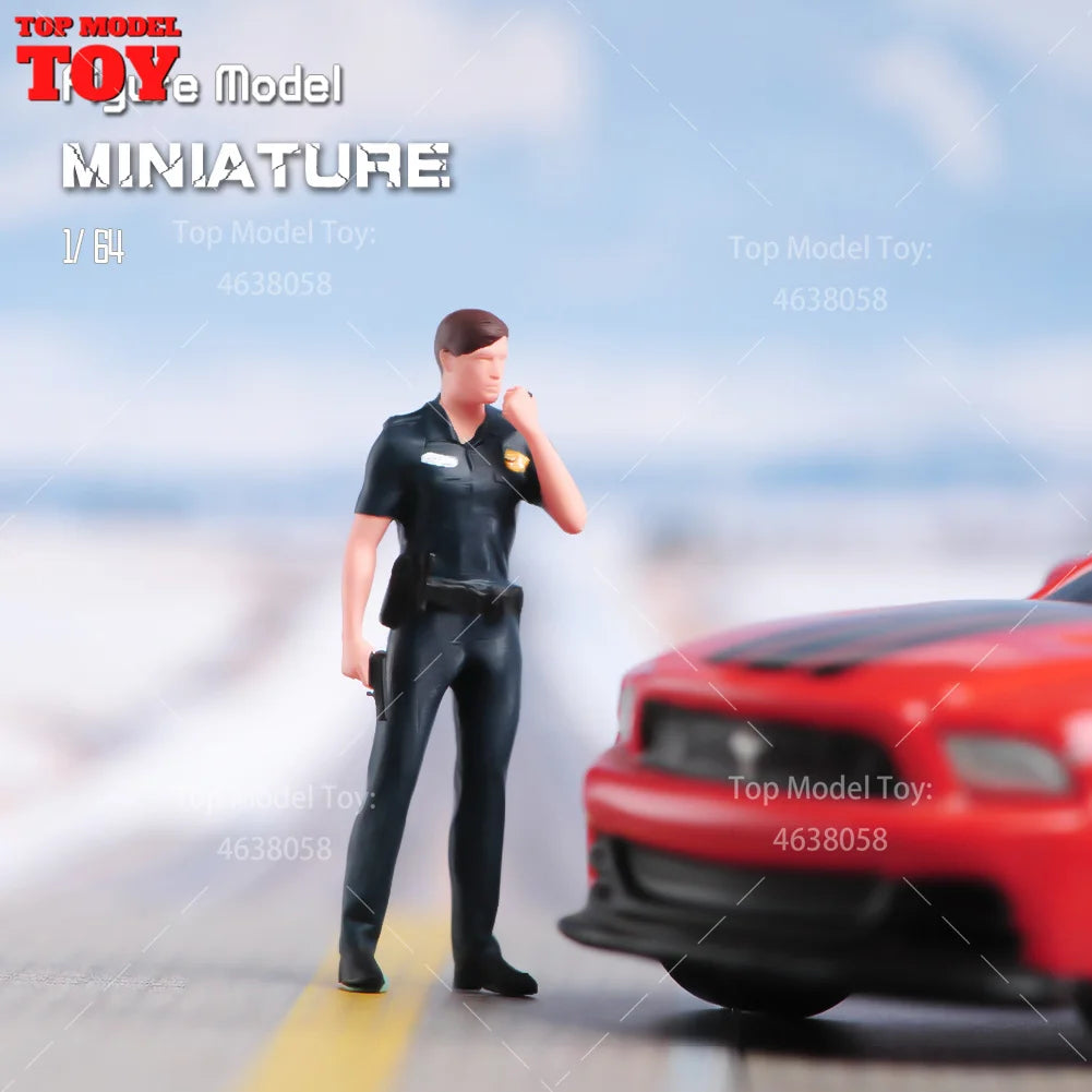 Painted Miniatures 1/64 Scale Beauty Handsome Boy Policeman Girls Male Female Scene Figure Model For Car Vehicles Decorate