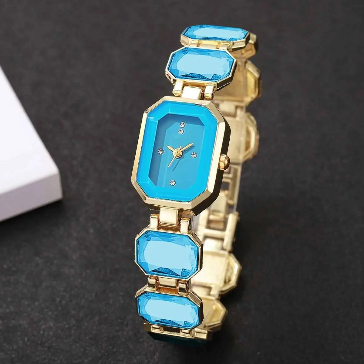 Elegant Women Watches Fashion Rectangle Dial Quartz Wrist Watches Girls Clock Reloj Hombre（Without Box）