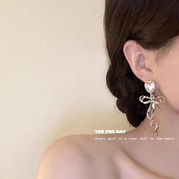 Kiss Jewelry Sweet Heart Rhinestone Butterfly Shape Dangle Earrings for Women Silver Color Korean Fashion Y2K Piercing Earring