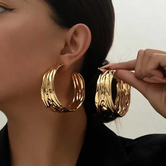 Lxalry Wave Prism Gold Hoop Earrings - Recycled Metal Hypoallergenic Jewelry for Day-to-Night Glamour