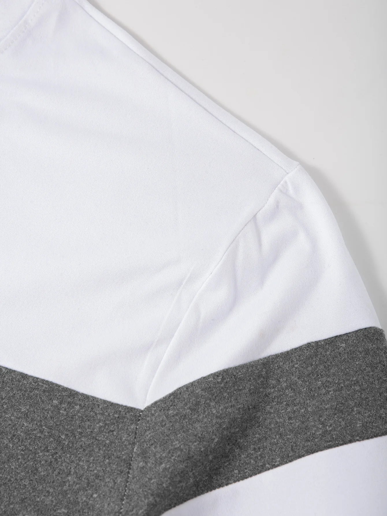 2024 Spring and Autumn Fashion Men's Long Sleeve Round Neck Splicing T-shirt Business Anti Wrinkle Street Wear Casual Top