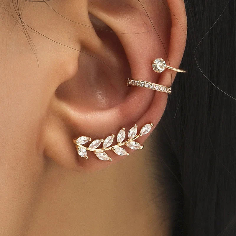 EVISPOL Fashion Exquisite Crystal Zerconia Ear Cuff Earrings for Woman Non Piercing Leaf Clip Earrings Christmas Jewelry Gift