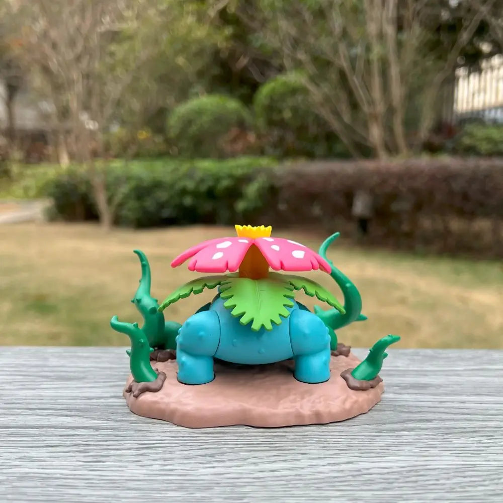 Original Pokemon Venusaur Dragonite Lapras Blastoise Charizard Arcanine Anime Figures PVC Toys Kawaii