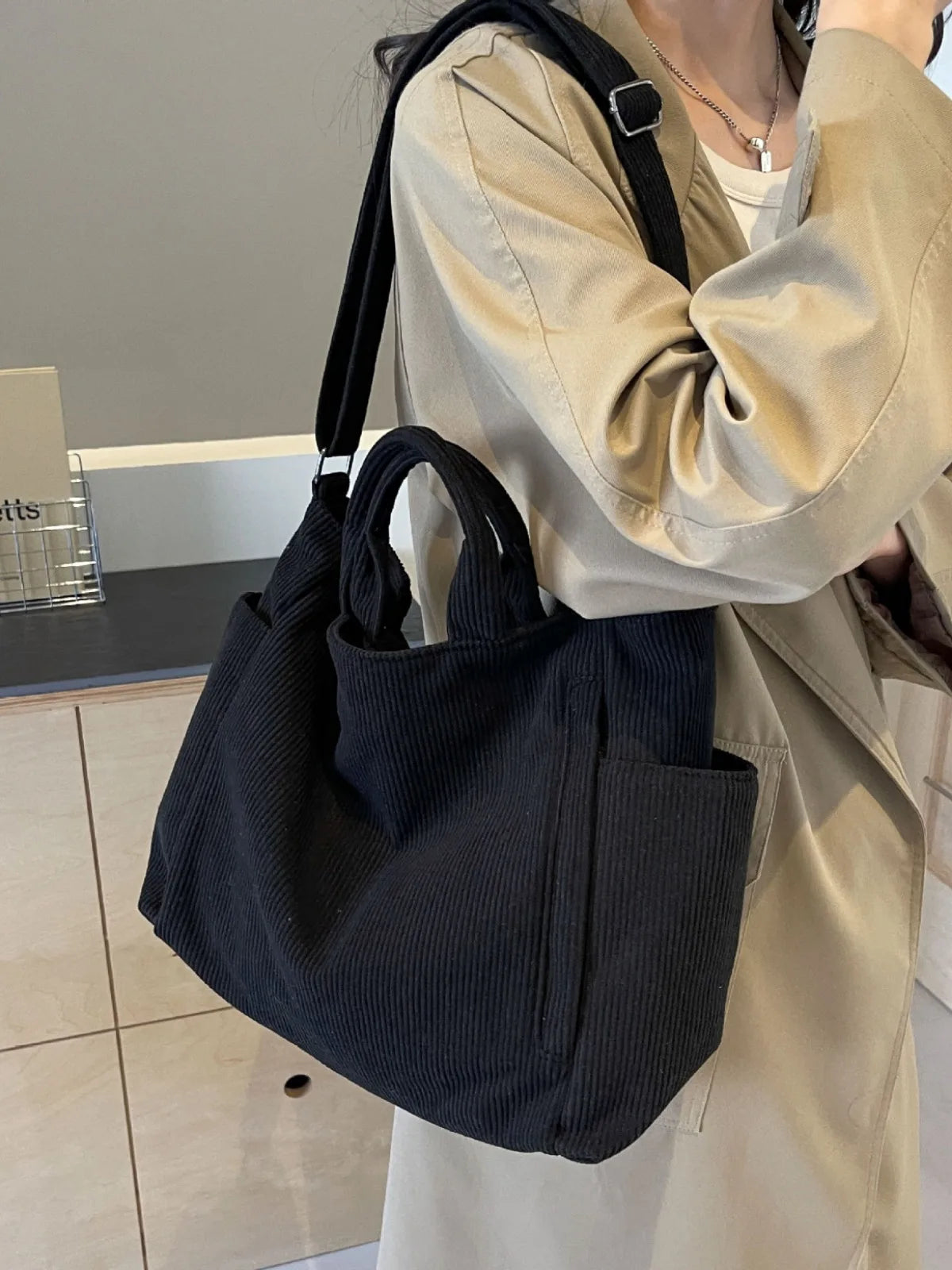Fashion Versatile Shoulder Bag College Wind Commuting Corduroy Square Bag Unisex
