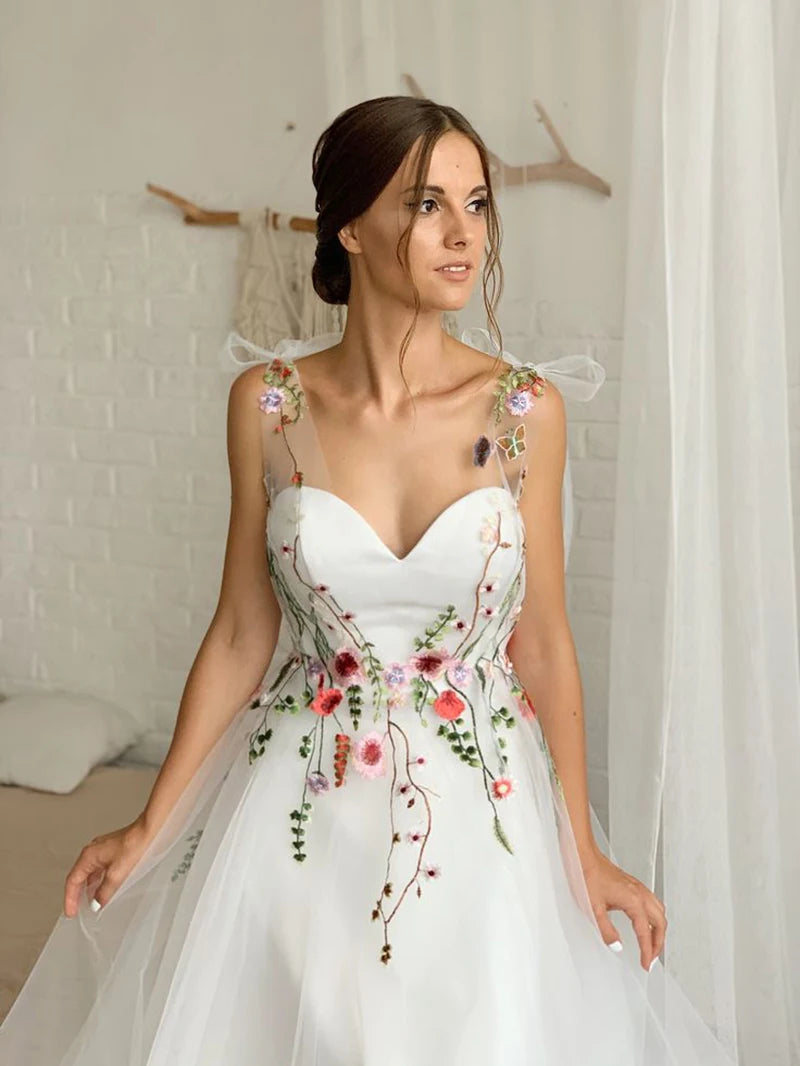White Bridesmaid Dresses: Wedding Dresses Backless Bridal Gown Lace Up Fairy