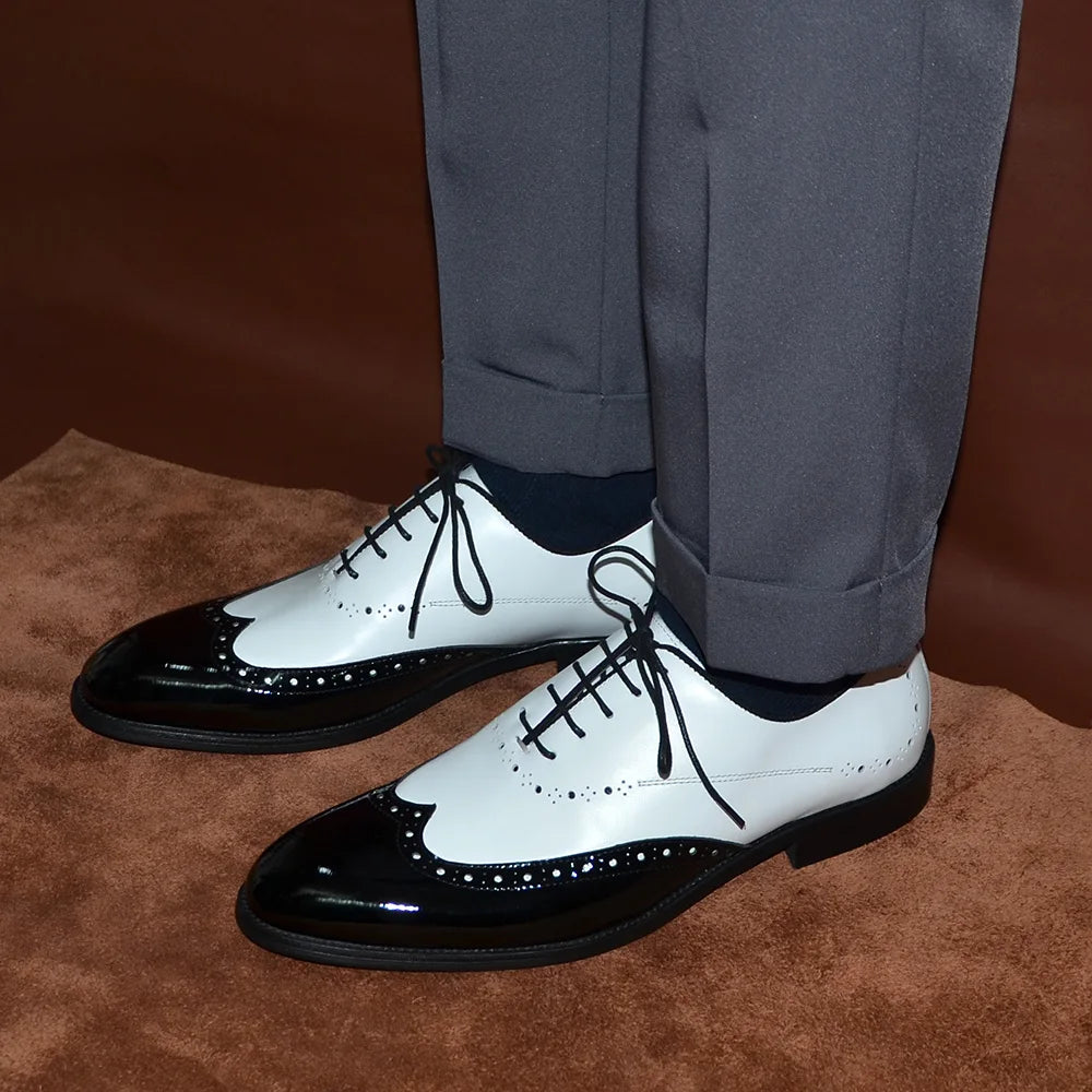 Formal Oxfords Shoes for Men White Black Real Cow Patent Leather Business Lace-up Wingtip Toe Brogue Wedding Mens Dress Shoes